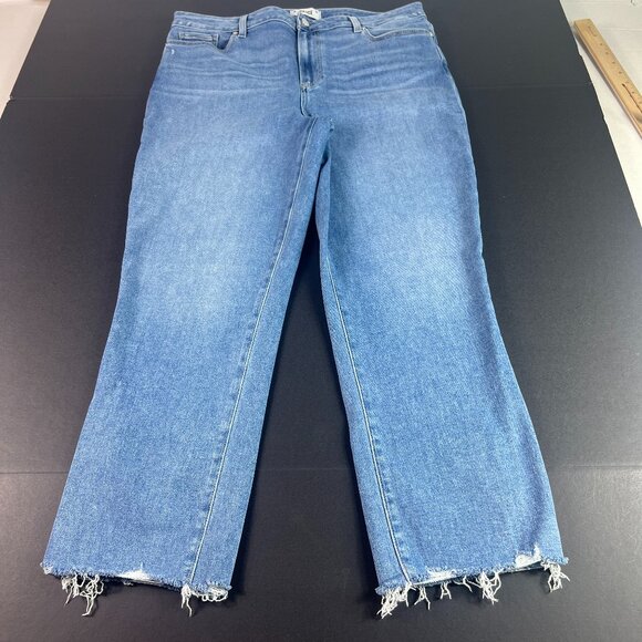 Paige Jeans Womens 34x25* Cindy Cropped Straight Blue Faded Raw Hem Denim Tag 33 - Picture 1 of 16